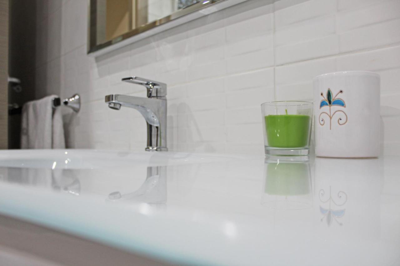 Flamingo Luxury Apartment Ajpsardinia Cagliari Eksteriør bilde
