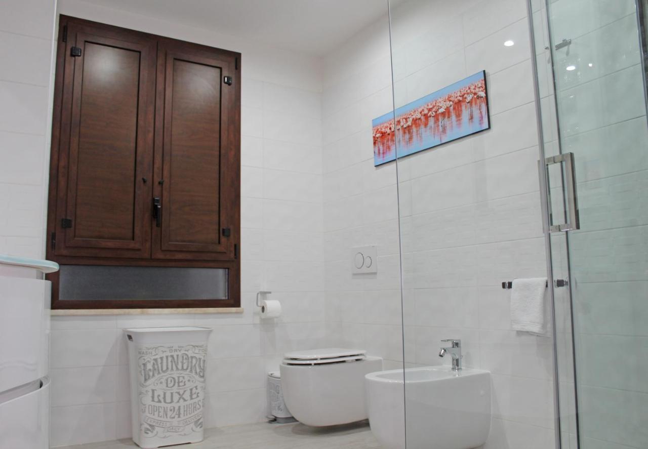 Flamingo Luxury Apartment Ajpsardinia Cagliari Eksteriør bilde